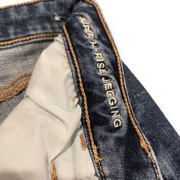 American Eagle Super High Rise Jegging 4 Regular - Picture 8 of 9